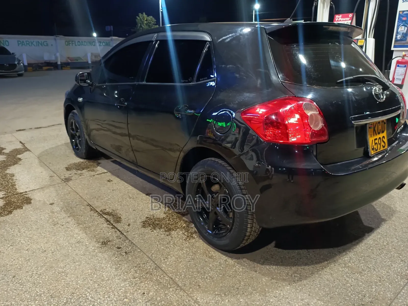 Toyota Auris 2008 Black