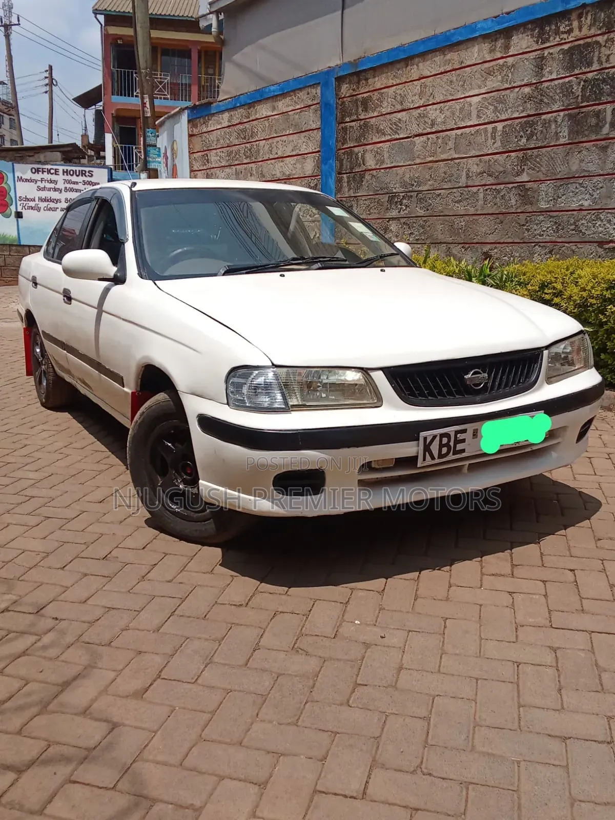 Nissan Sunny 2002 White