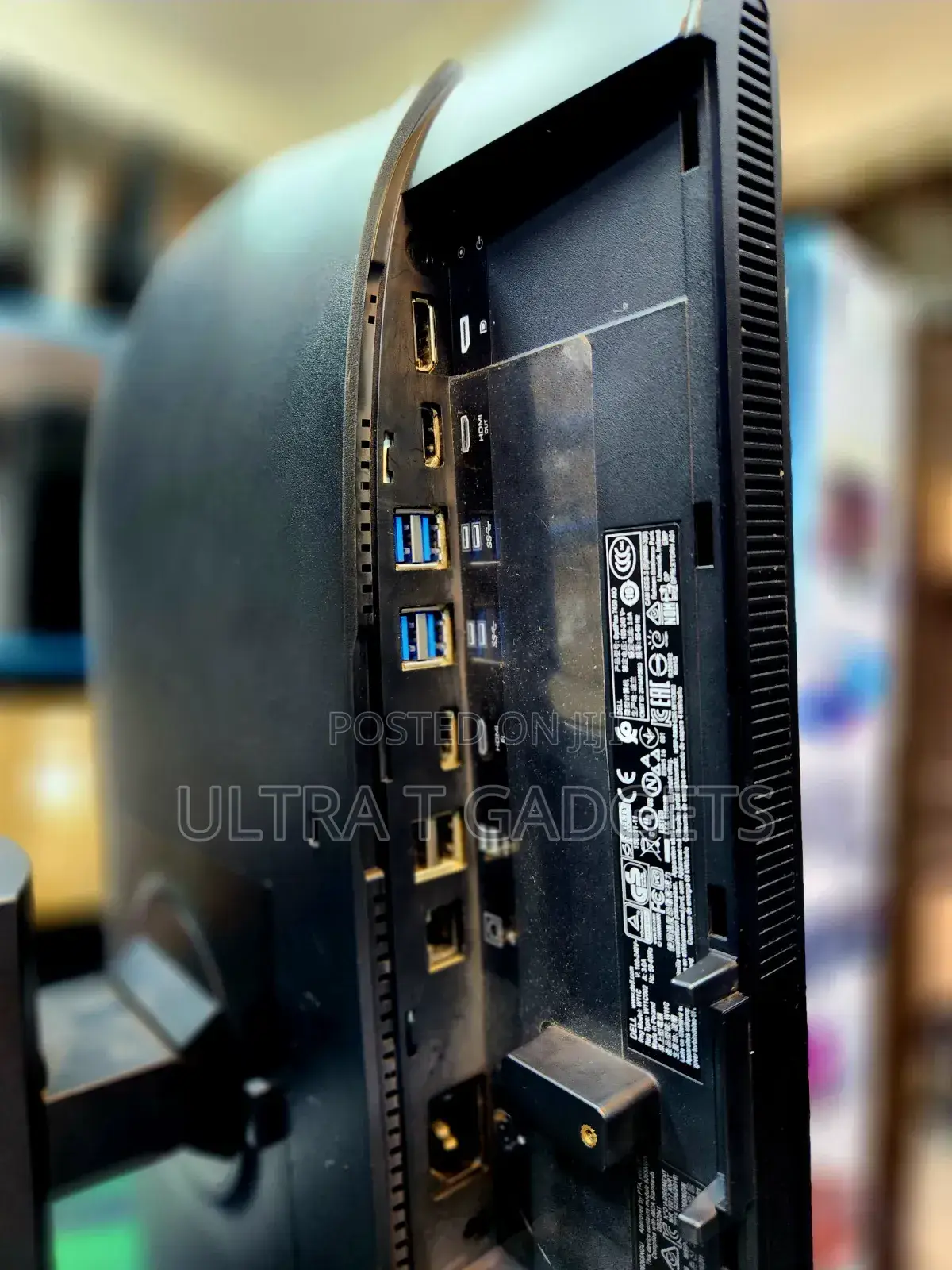Desktop Computer Dell OptiPlex 7410 16GB Intel Core i5 SSD 256GB