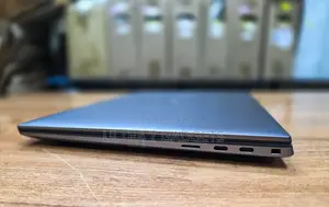 Laptop Dell Precision 5490 32GB Intel Core Ultra 9 SSD 1T