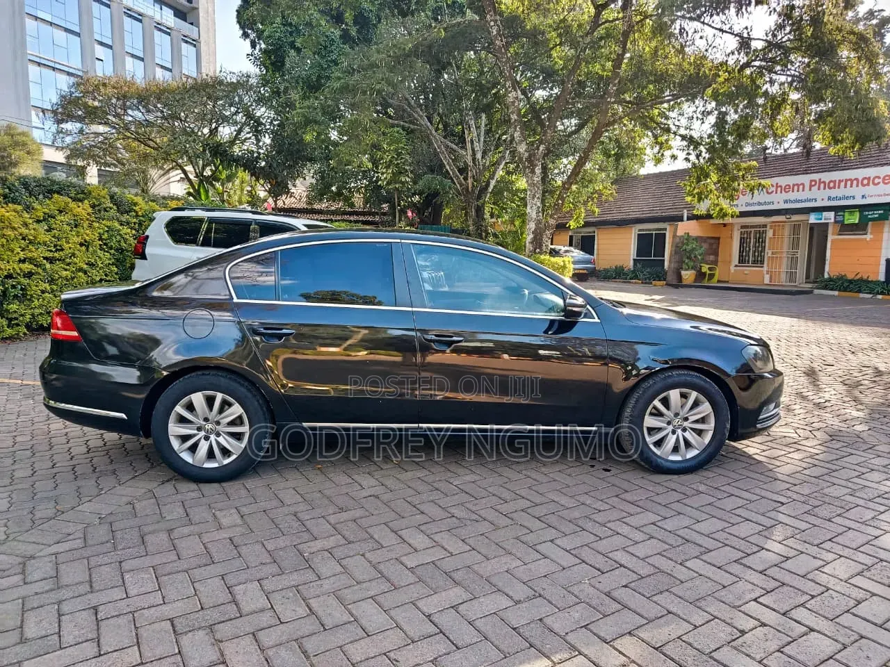 Volkswagen Passat 2012 Black