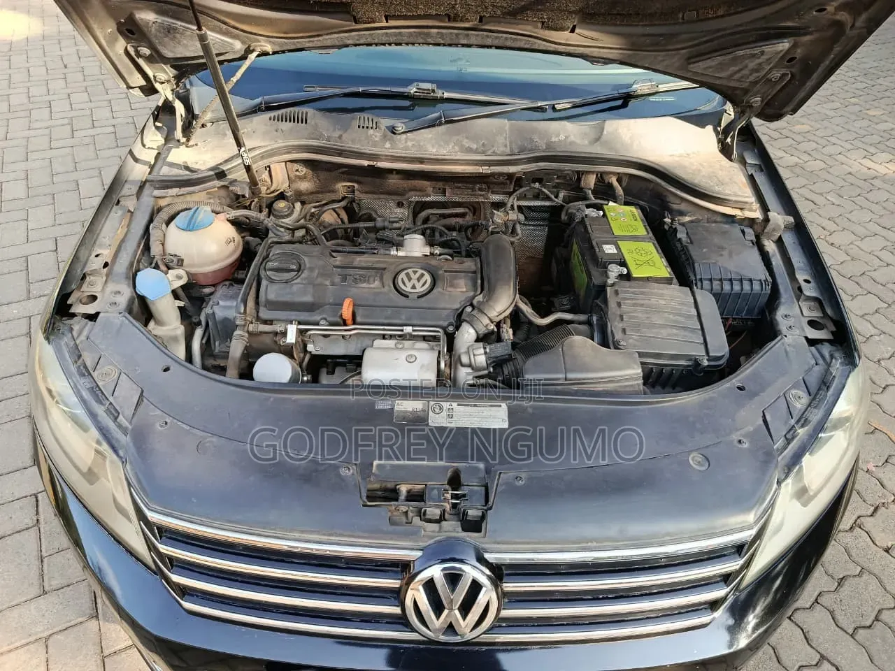 Volkswagen Passat 2012 Black