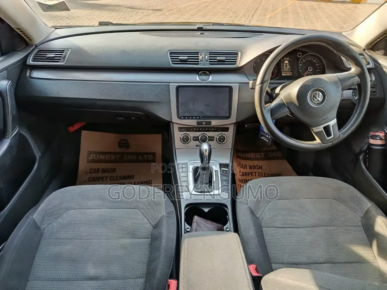 Volkswagen Passat 2012 Black