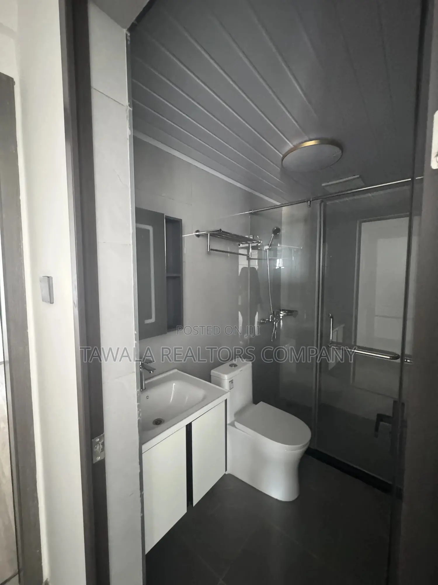 2bdrm Apartment in Argwings Yaya Area, Kilimani for rent