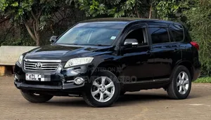 Toyota Vanguard 2011 Black