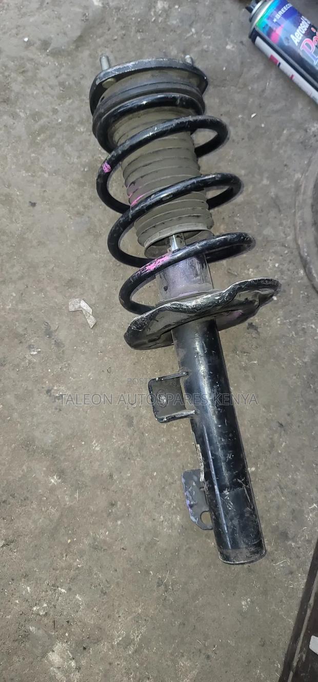 Mazda 3 Shock Absorber - thumbnail 3