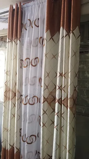 Create a Polished Interior Effortlessly With Glamorous Window Curtains