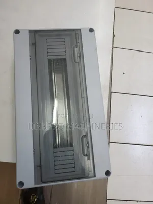 Leader 18 Way Combiner Box