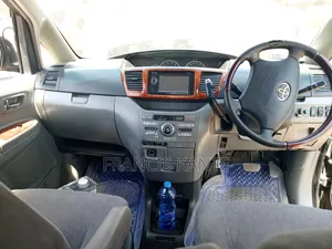 Toyota Noah 2009 Black