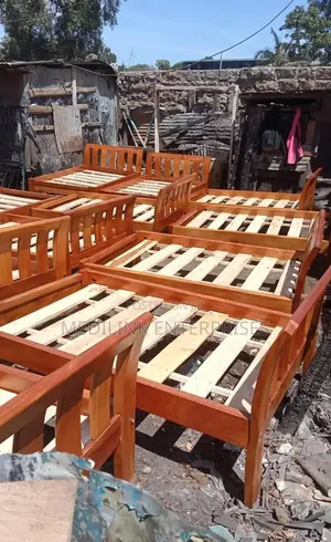 Commercial Mahogany Beds 5x6 (Queen Sized Beds)