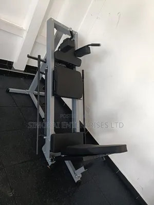 Body Solid Leg Press With a Hack Squat Machine