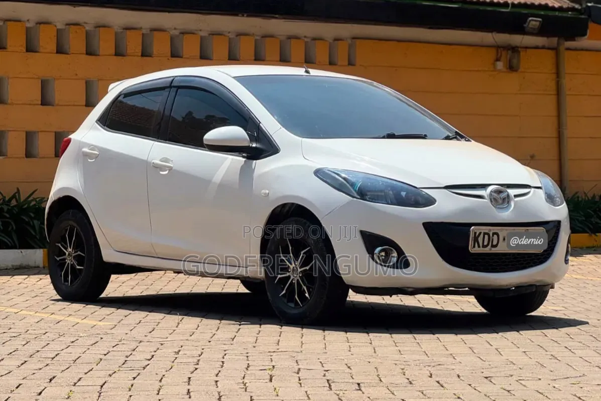 Mazda Demio 2014 White