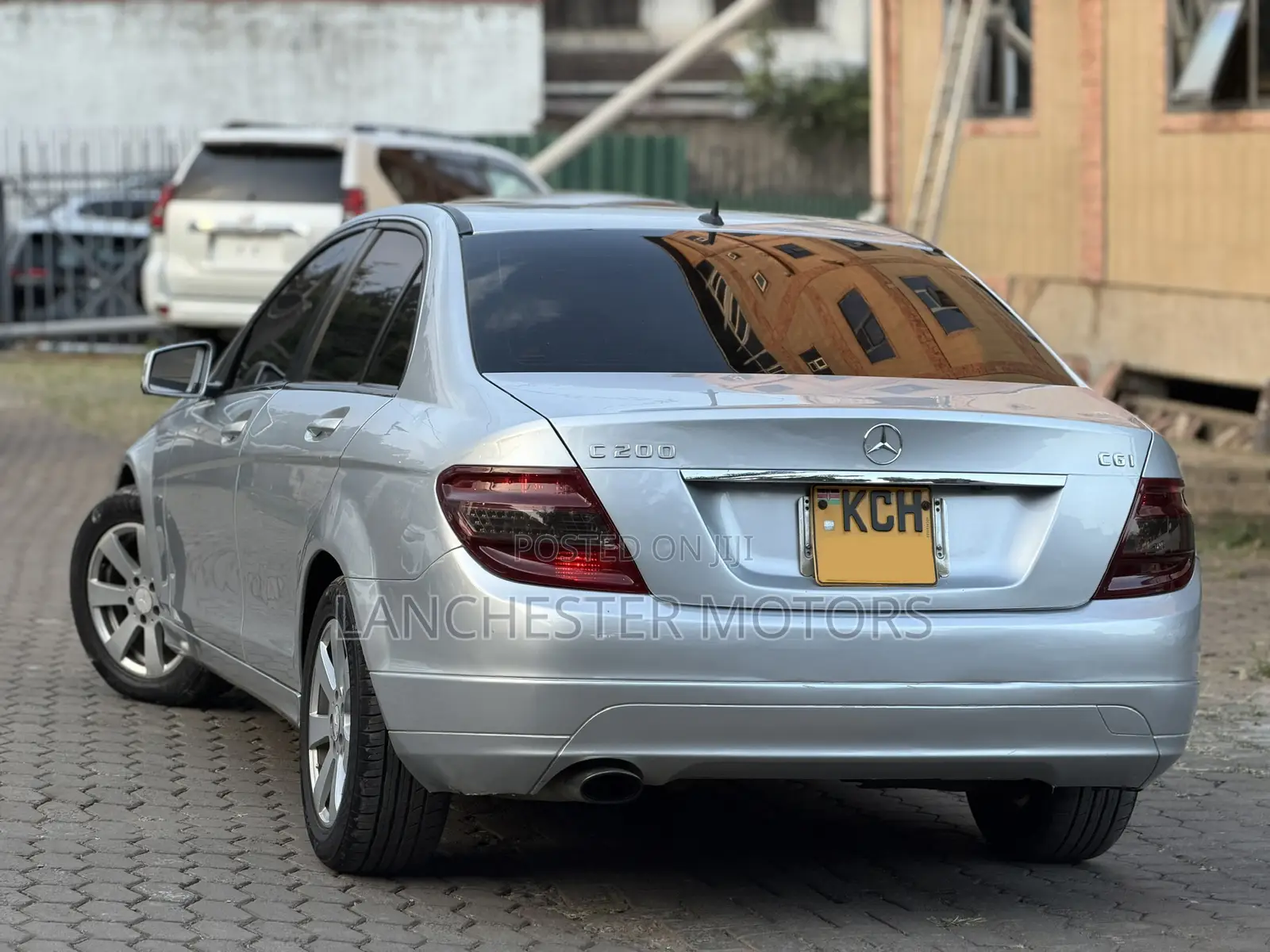 Mercedes-Benz C200 2010 Silver