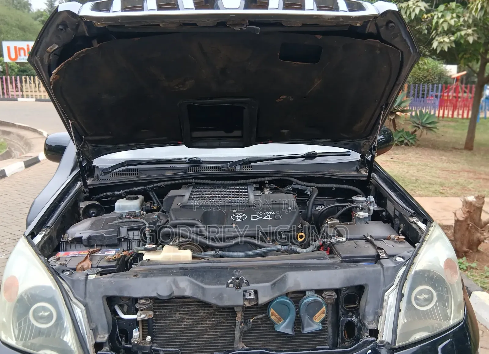 Toyota Land Cruiser Prado 2004 Black