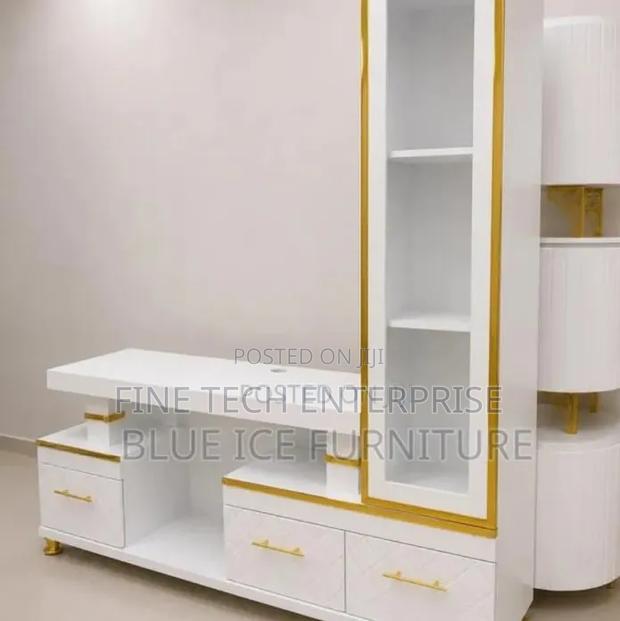 Modern TV Stand With Display Shelf