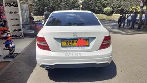Mercedes-Benz C-Class 2012 Pearl