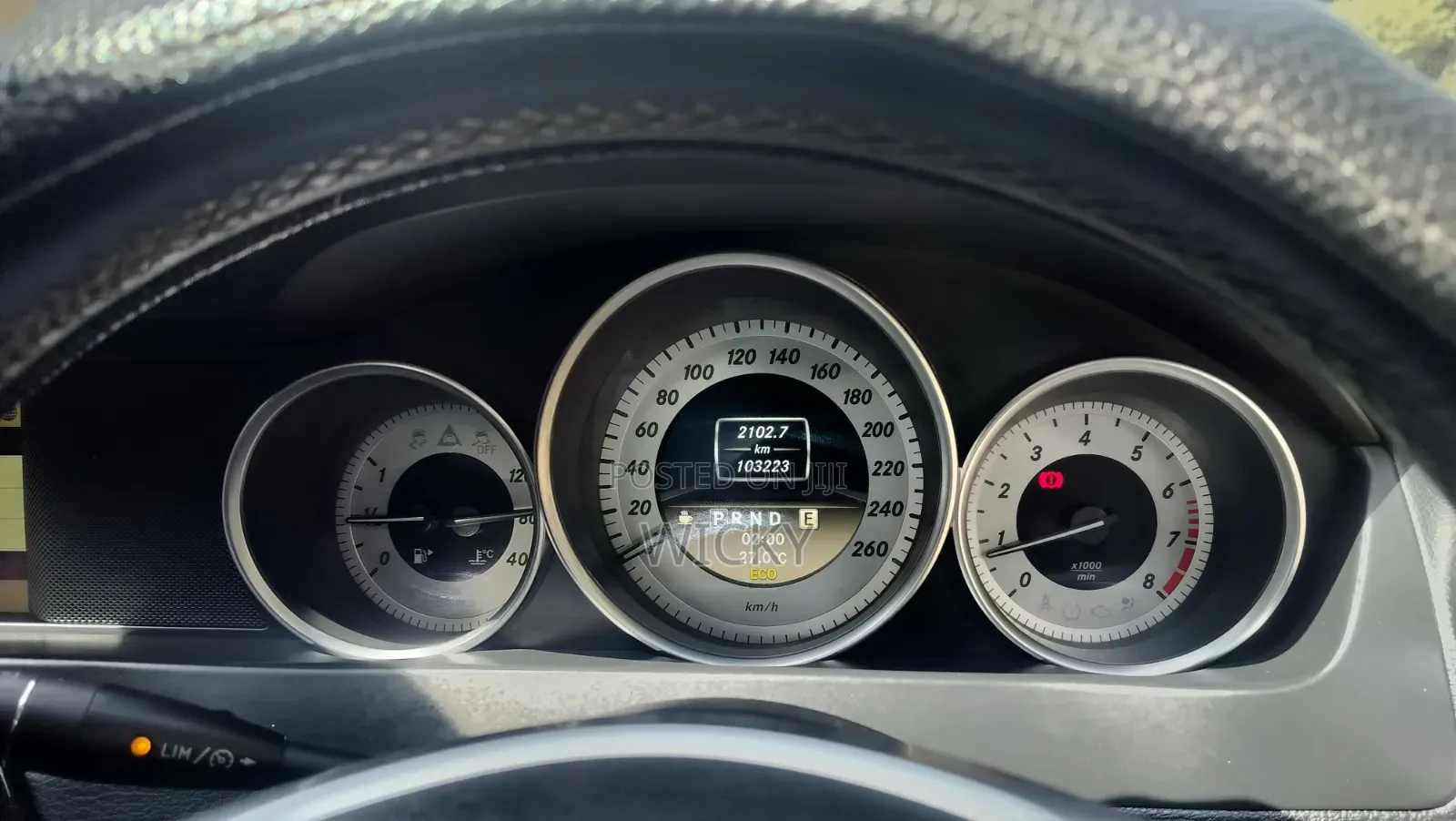 Mercedes-Benz C-Class 2012 Pearl