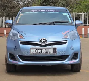 Toyota Ractis 2012 Blue