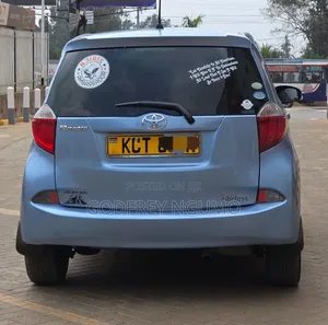 Toyota Ractis 2012 Blue