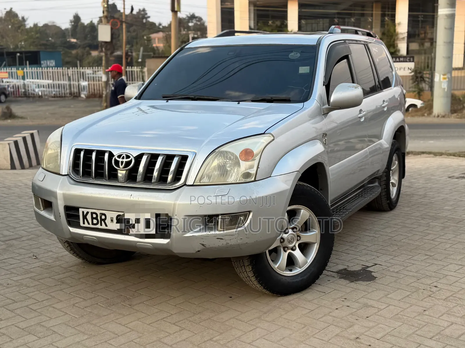 Toyota Land Cruiser Prado 2005 Silver