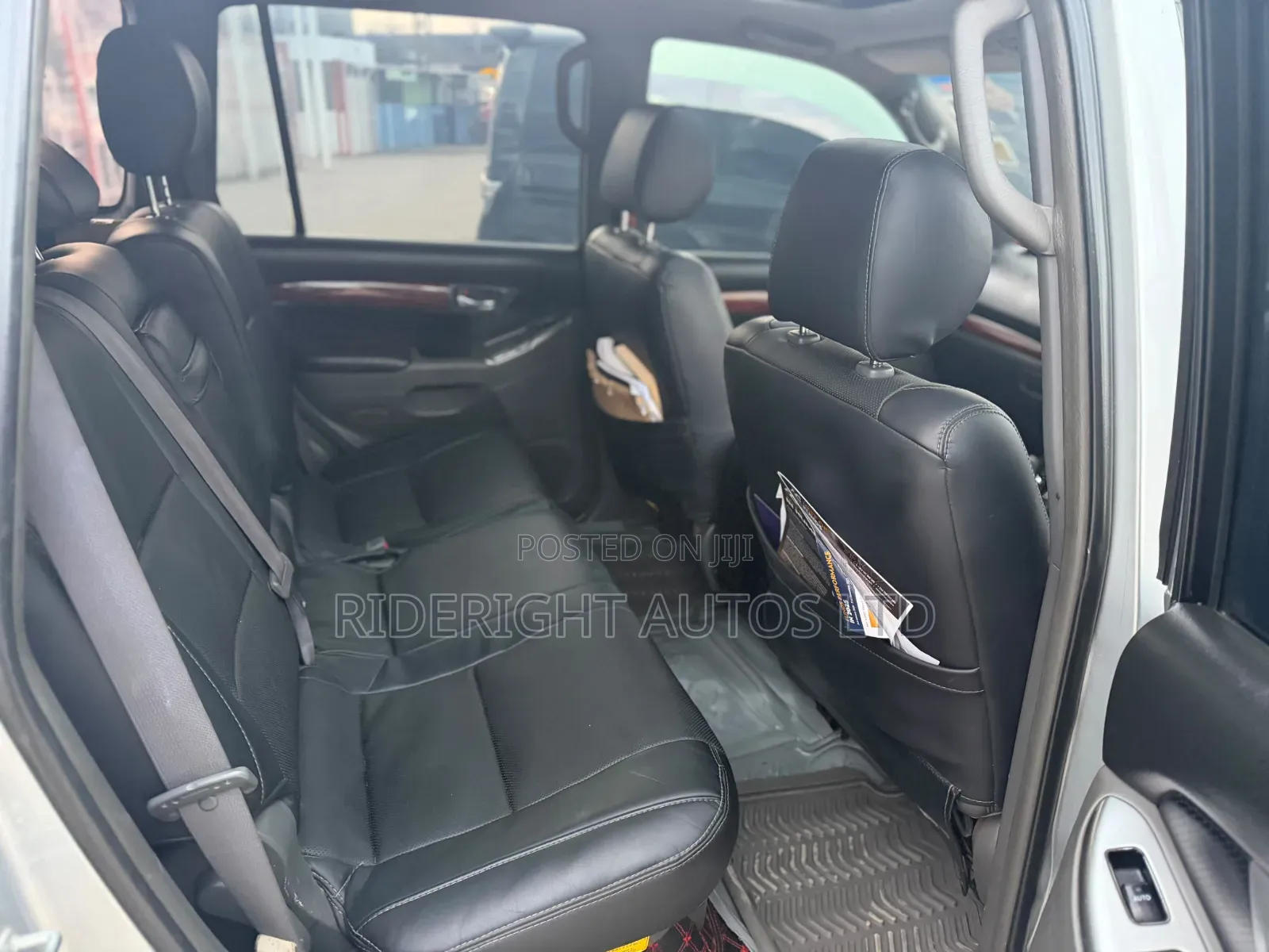 Toyota Land Cruiser Prado 2005 Silver