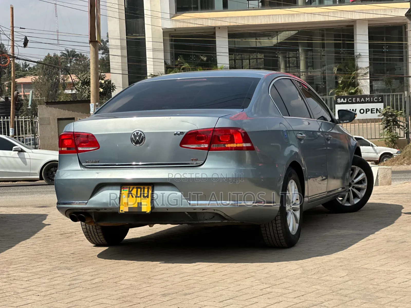 Volkswagen Passat 2013 Blue