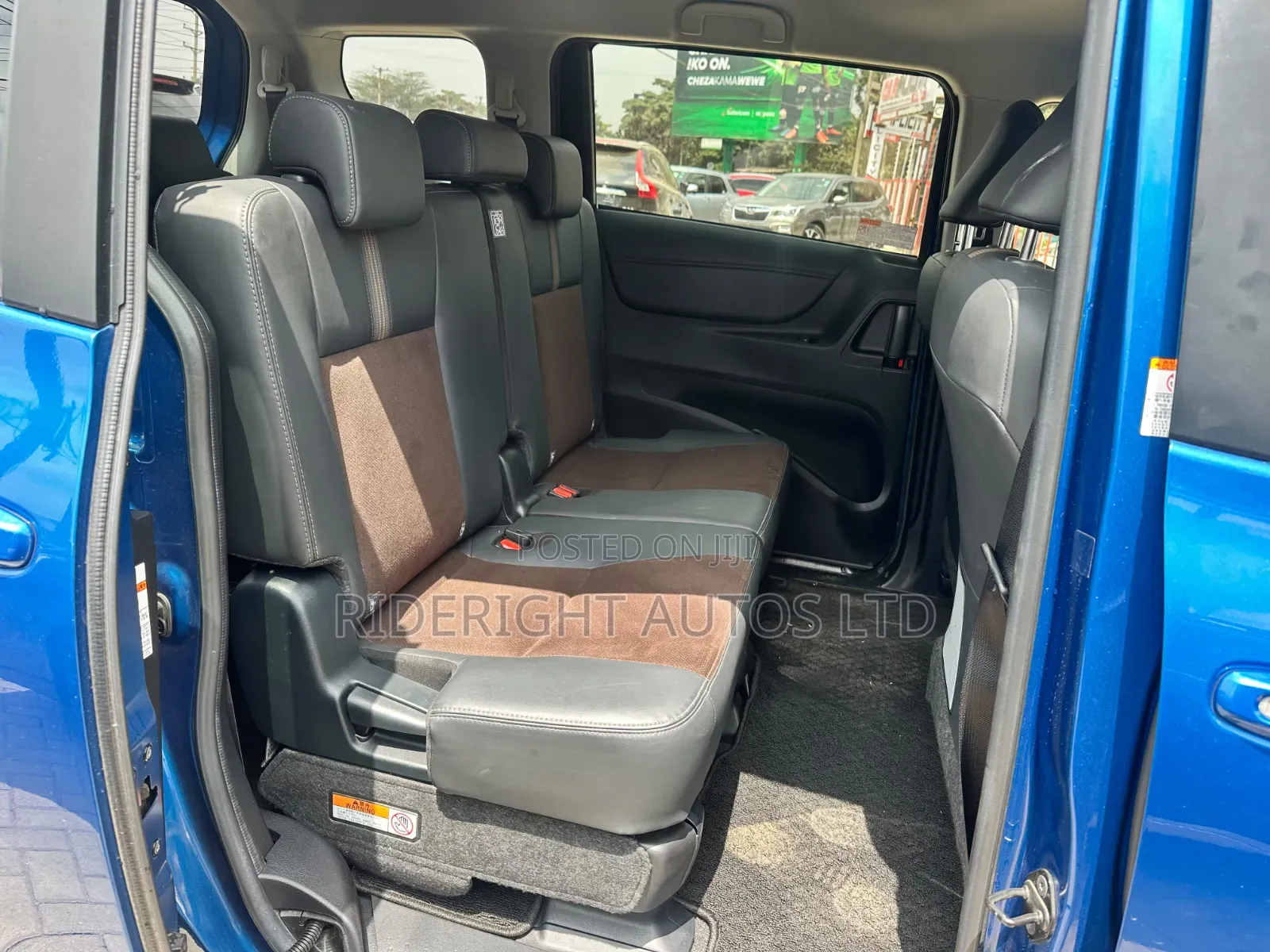 Toyota Sienta 2020 Blue