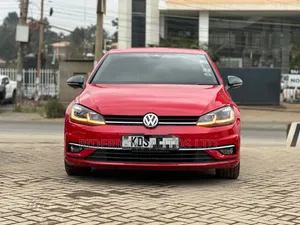 Volkswagen Golf 2018 Red