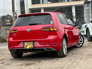 Volkswagen Golf 2018 Red
