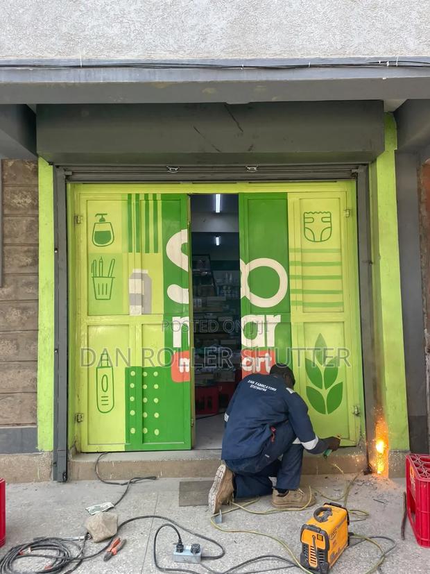 Best Quality Shop Front Roller Shutters Description - thumbnail 2