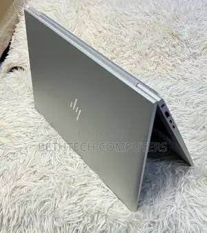 Laptop HP EliteBook 845 G8 16GB AMD Ryzen 5 SSD 256GB