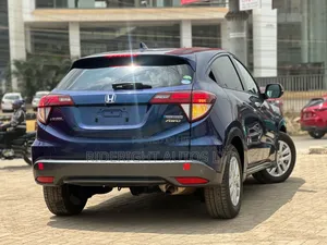 Honda Vezel 2018 Blue