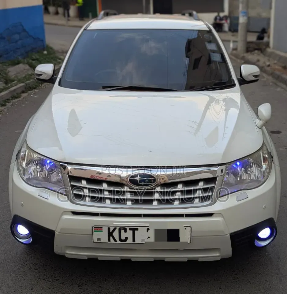 Subaru Forester 2012 White
