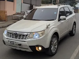 Subaru Forester 2010 White
