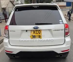 Subaru Forester 2010 White