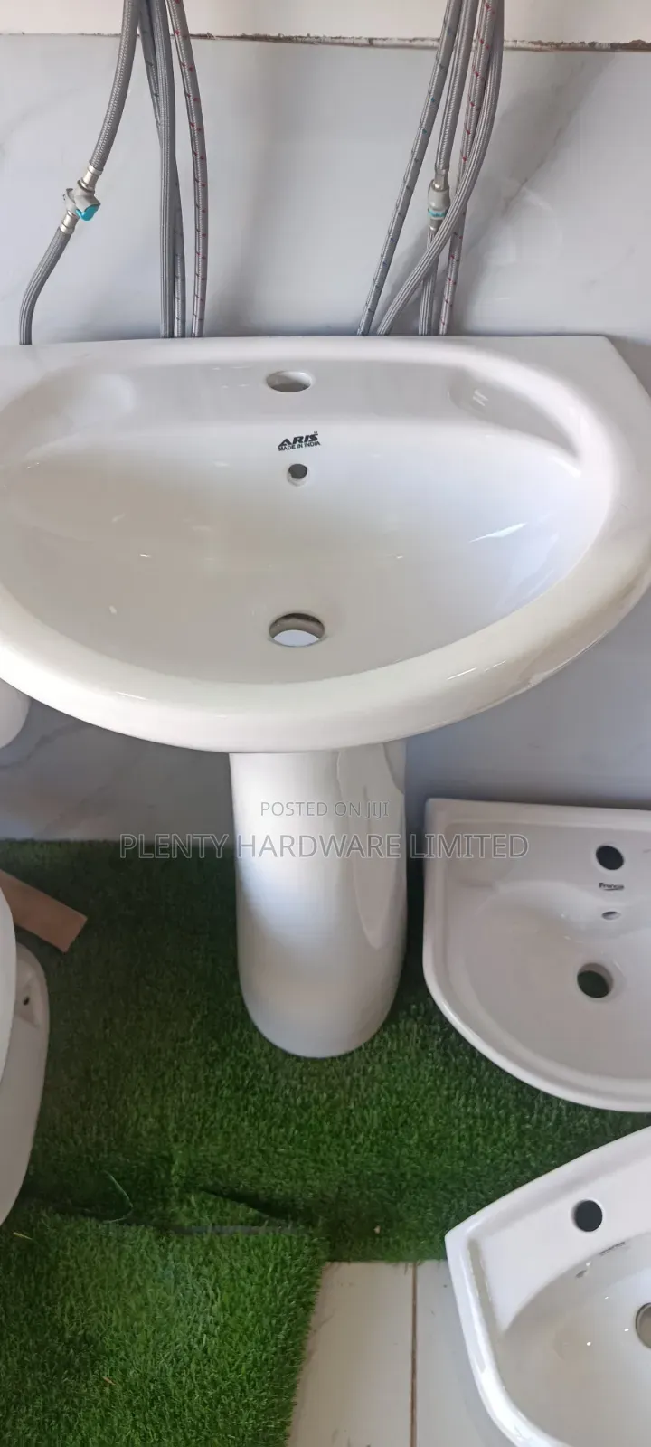 Close Couple - Toilet Full Set