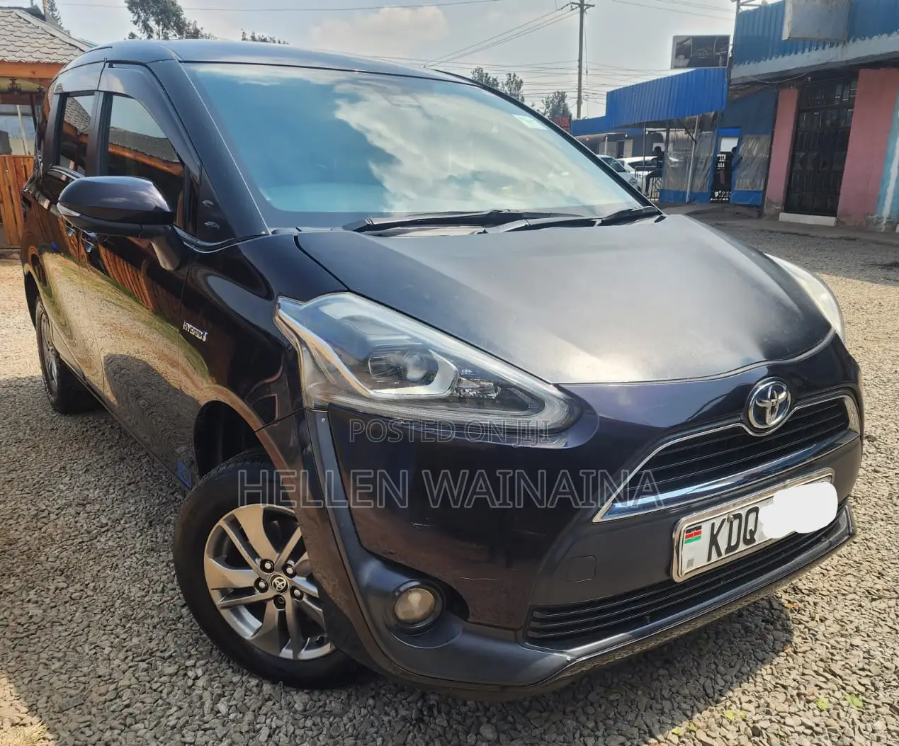 Toyota Sienta 2017 Black