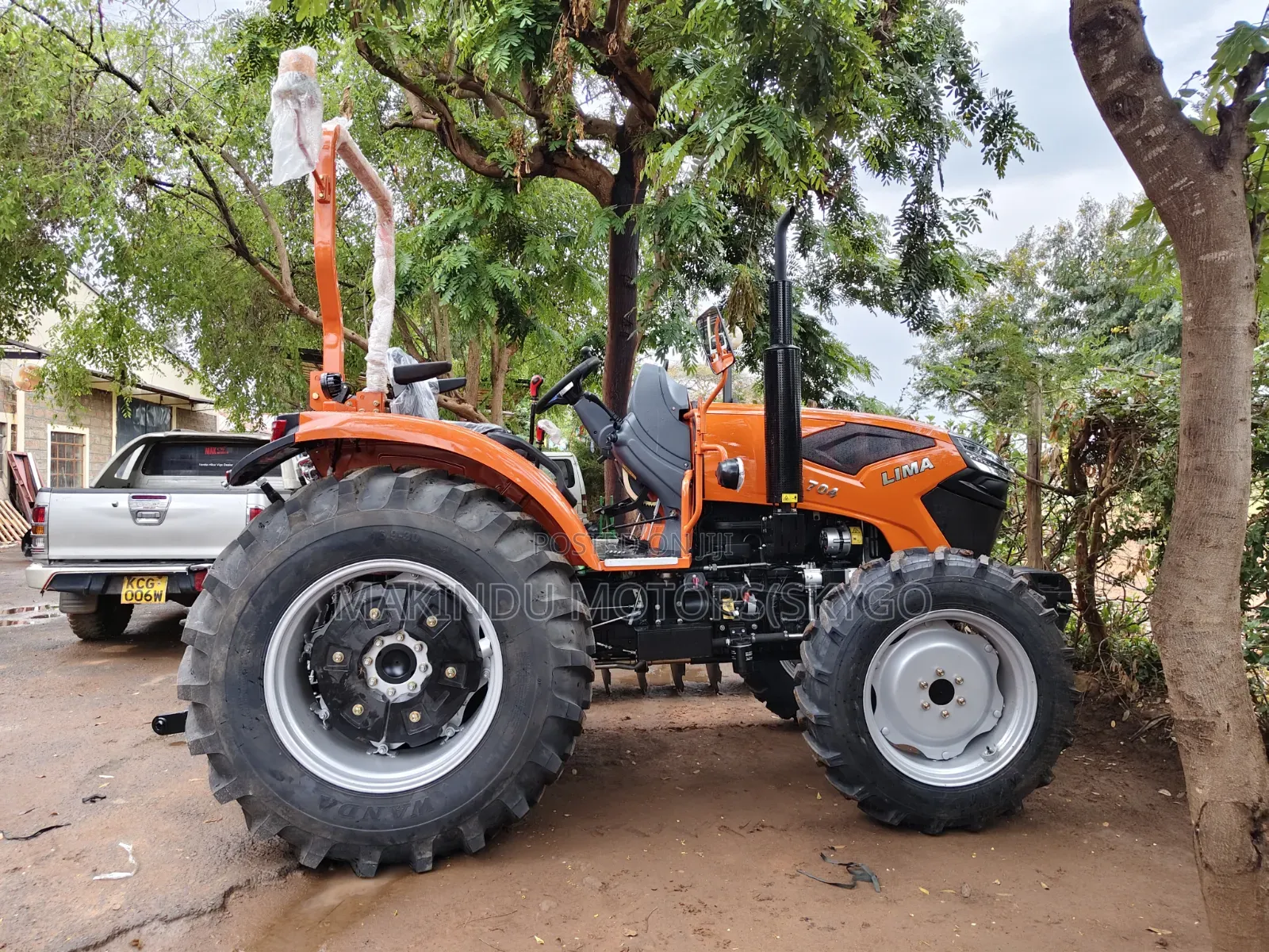 Lima Tractor