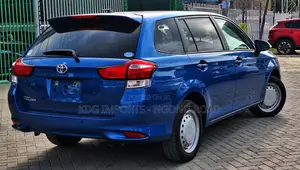 Toyota Corolla Fielder 2020 Blue