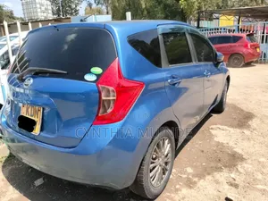 Nissan Note 2016 Blue