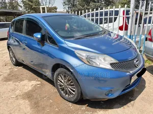 Nissan Note 2016 Blue