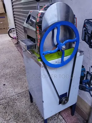 KUNDA Heavy-Duty Commercial Sugarcane Juicer / Extraction Machine,*