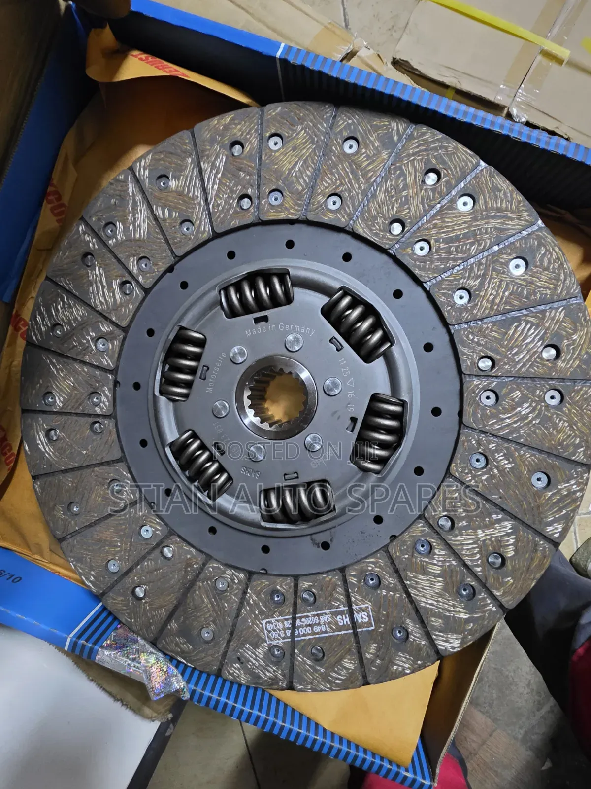 Mitsubishi Fuso Fj Clutch Plate and Flywheel Genuine
