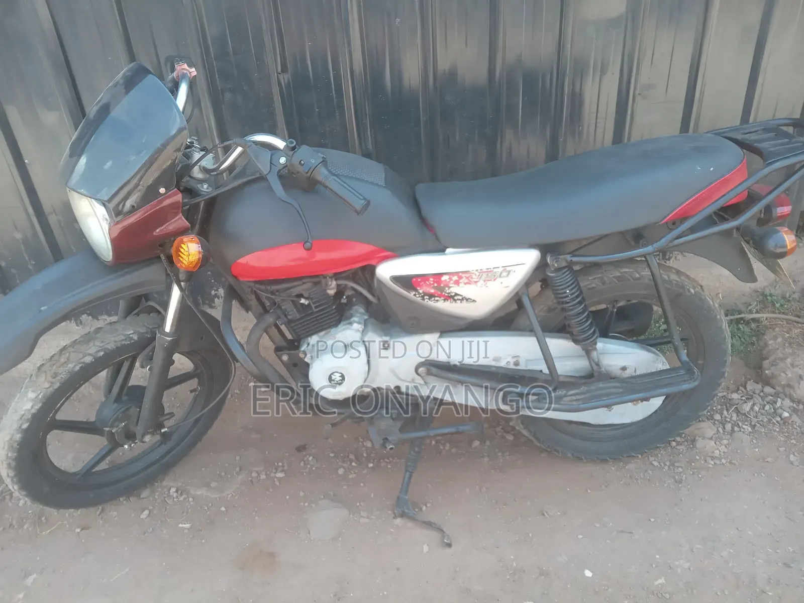Bajaj Boxer 150 UG 2020 Red