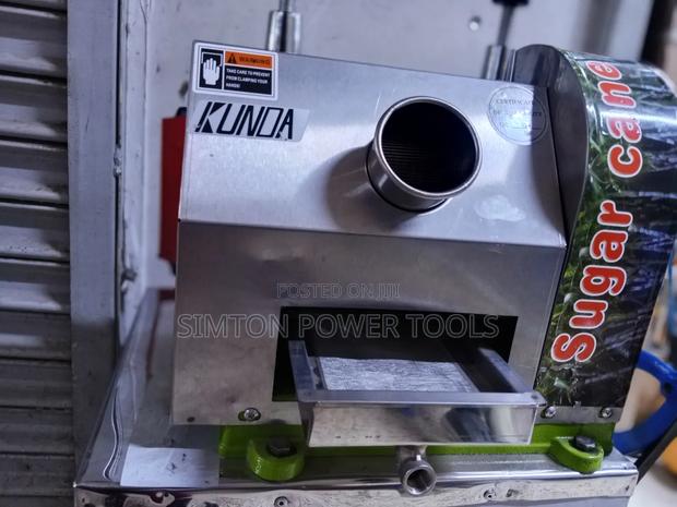 Kunda Sugarcane Juice Extractor. - main view