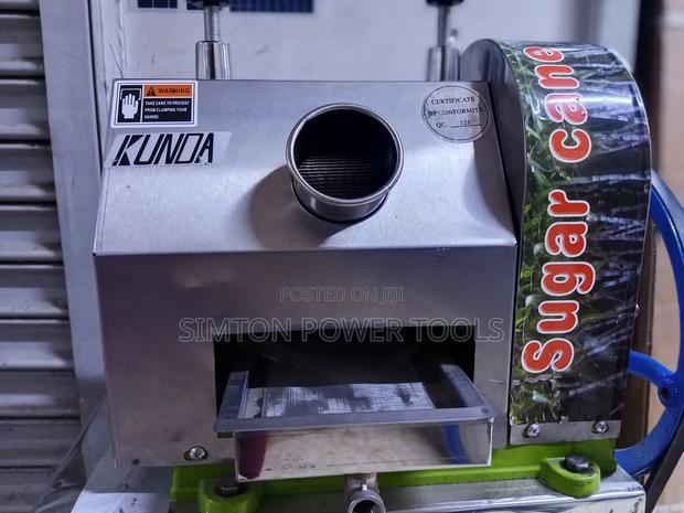 Kunda Sugarcane Juice Extractor