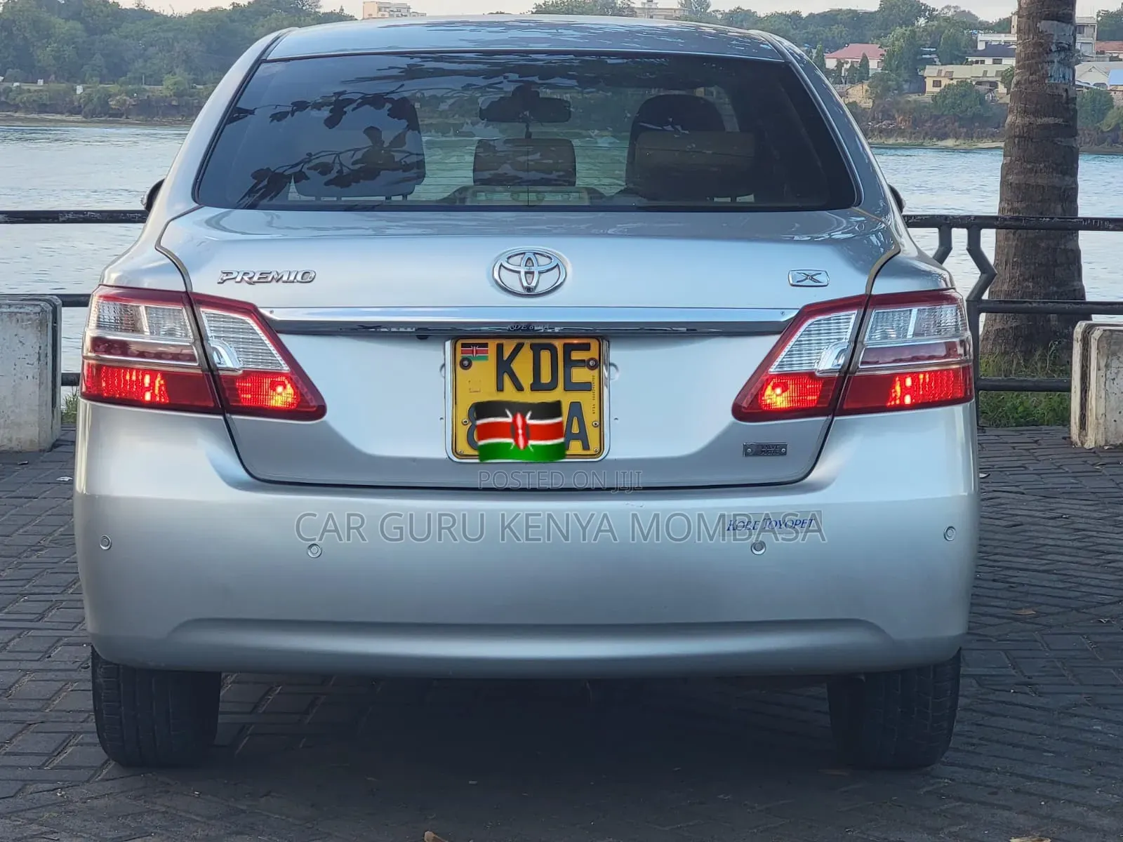 Toyota Premio 2014 White
