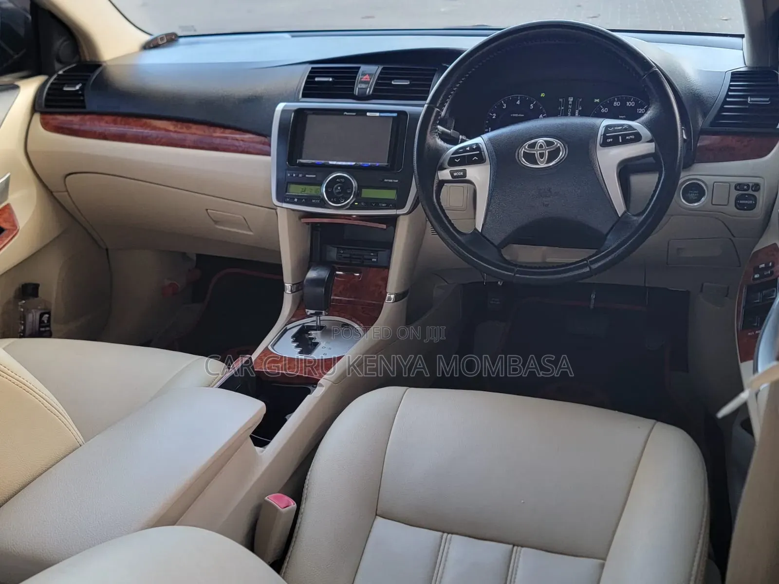 Toyota Premio 2014 White