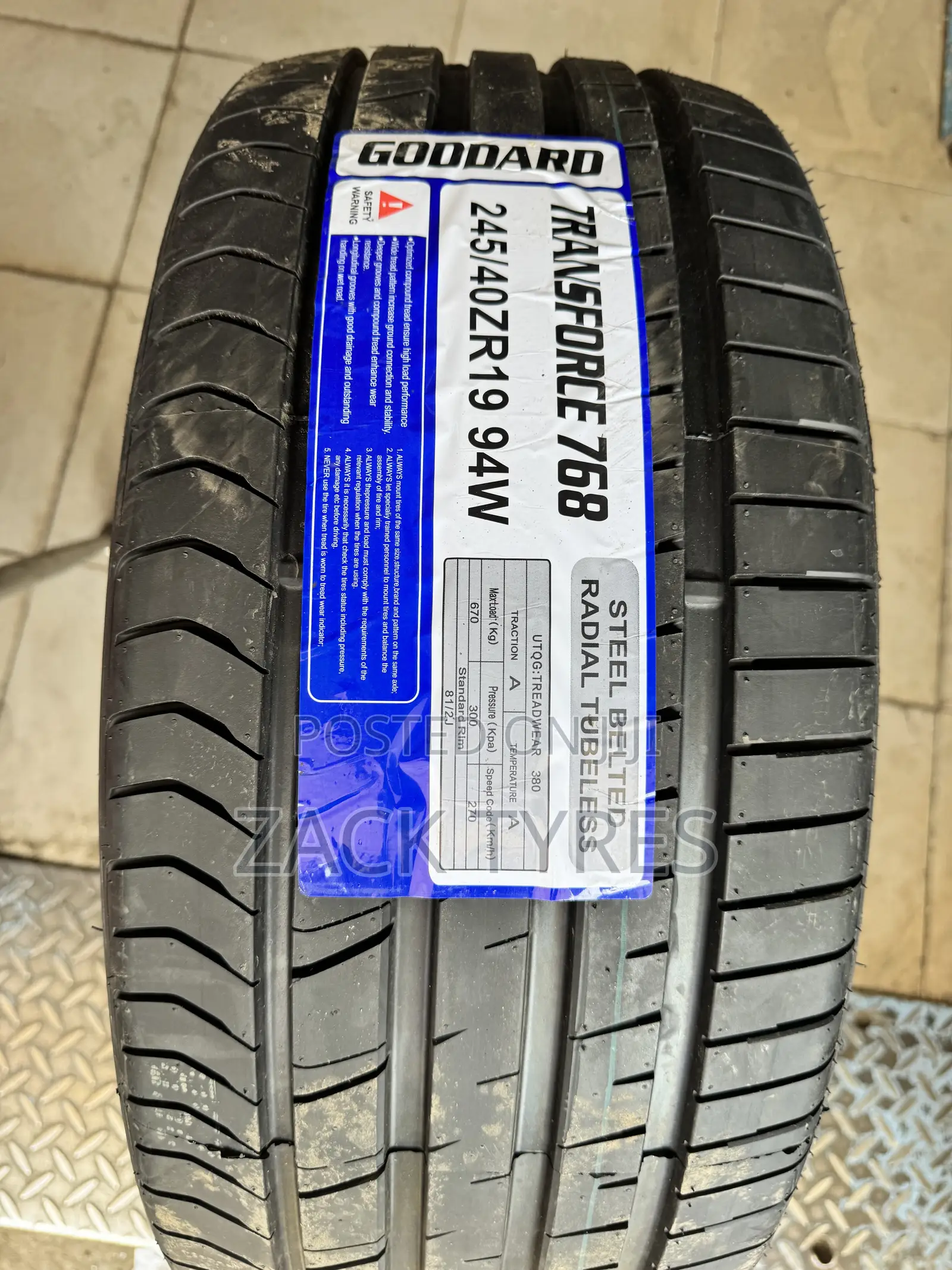 245/40r19 Goddard