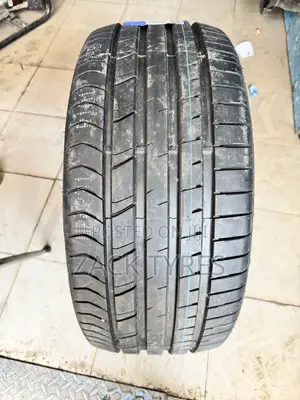 245/40r19 Goddard